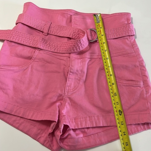 Super cute pink paper bag shorts - Picture 9 of 14